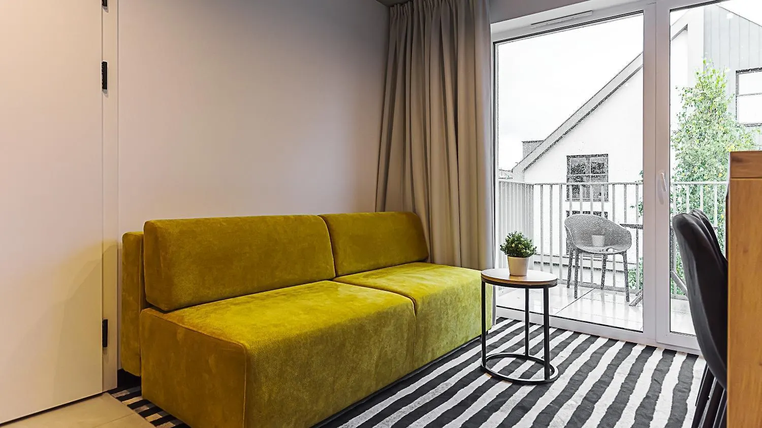 Vacationclub - Green Port Resort Apartament 405 코워브제크